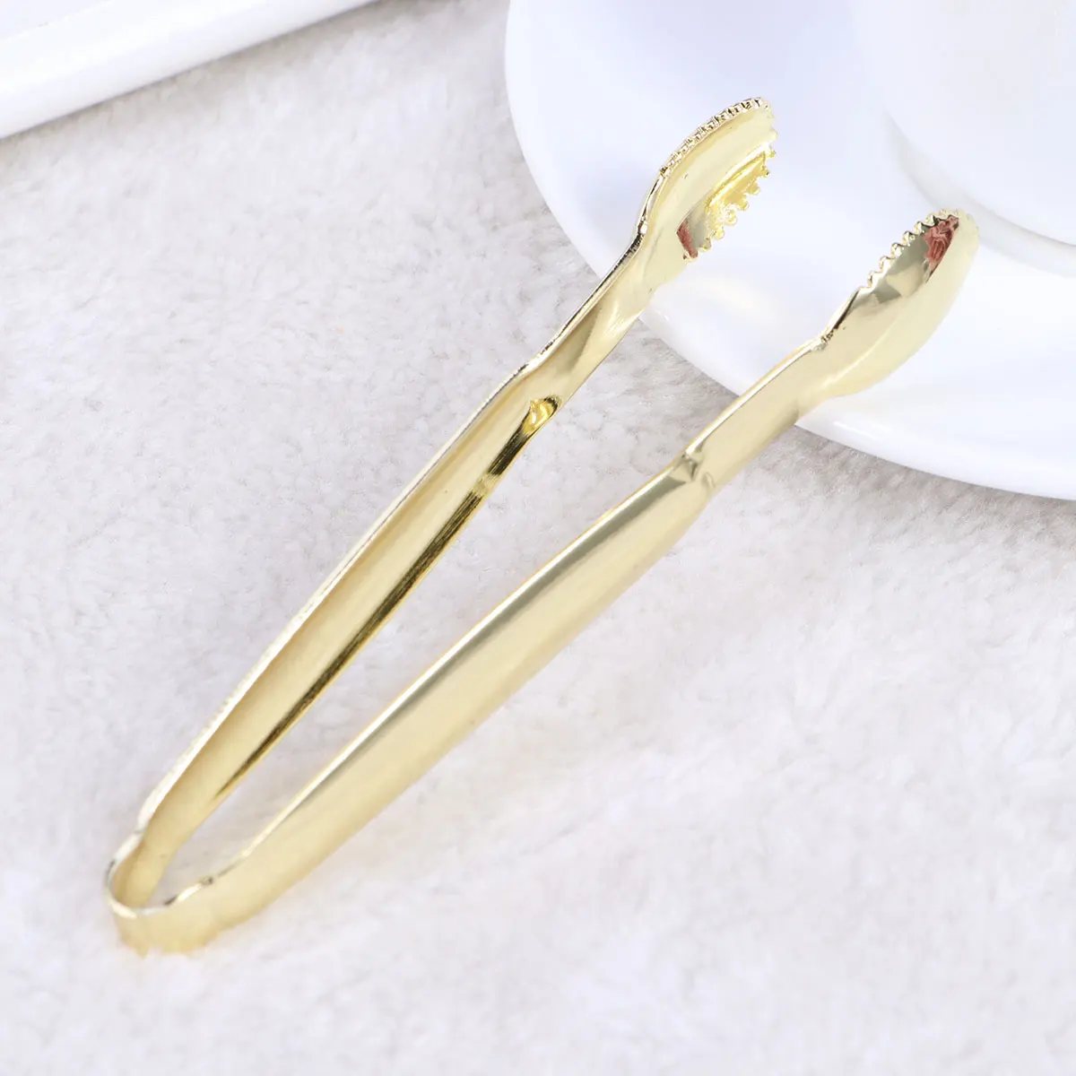 4pcs Stainless Steel Sugar Cube Tongs Gold Plated Mini Serving Tongs For Tea Party Coffee Bar Home Kitchen Buffet Camping
4pcs Stainless Steel Sugar Cube Tongs Gold Plated Mini Serving Tongs For Tea Party Coffee Bar Home Kitchen Buffet Camping