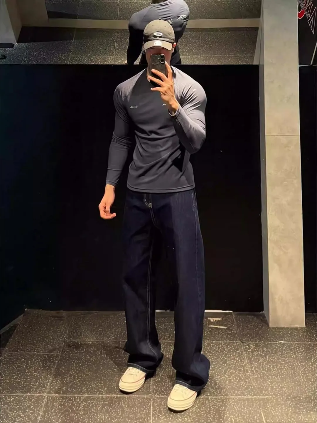 Зимние американские прямые джинсы Sle Fitn, мужские синие джинсовые джинсы с изогнутыми лезвиями, брюки-клеш с микро-клеш с подъемом Cleanfit
Зимние американские прямые джинсы Sle Fitn, мужские синие джинсовые джинсы с изогнутыми лезвиями, брюки-клеш с микро-клеш с подъемом Cleanfit