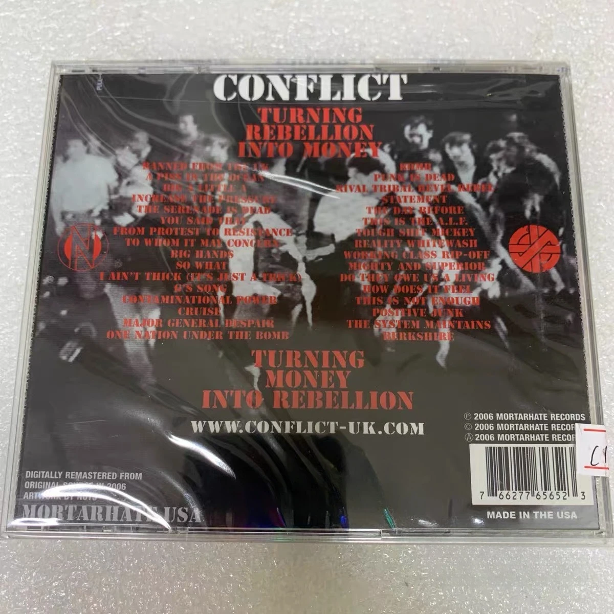 Conflict Pop Music CD Album Walkman Car Record Gift Box Party Music Collectible Car Stereo Gift For Music Lovers
Conflict Pop Music CD Album Walkman Car Record Gift Box Party Music Collectible Car Stereo Gift For Music Lovers