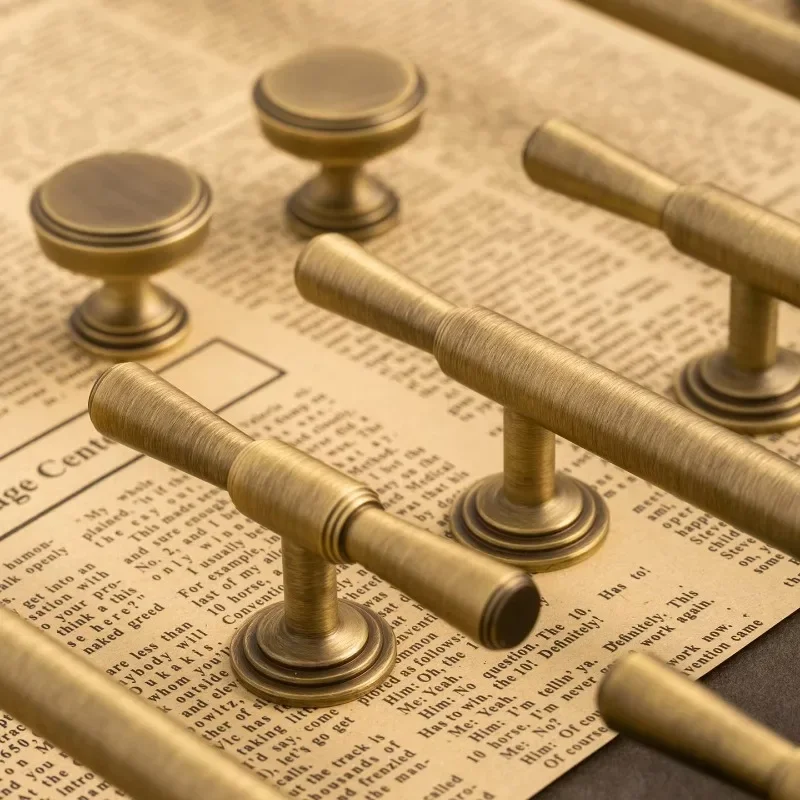 Bronze Solid Brass Simple Kitchen Cabinet Knobs and Handles Retro Brass T Bar Dresser Cabinet Pull Drawer Pulls Bedroom Knobs
Bronze Solid Brass Simple Kitchen Cabinet Knobs and Handles Retro Brass T Bar Dresser Cabinet Pull Drawer Pulls Bedroom Knobs