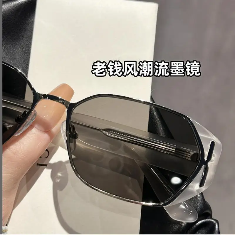 Cycling windproof glasses, mountaineering and travel UV protection sunglasses, outdoor sports accessories, self-driving tour
Cycling windproof glasses, mountaineering and travel UV protection sunglasses, outdoor sports accessories, self-driving tour