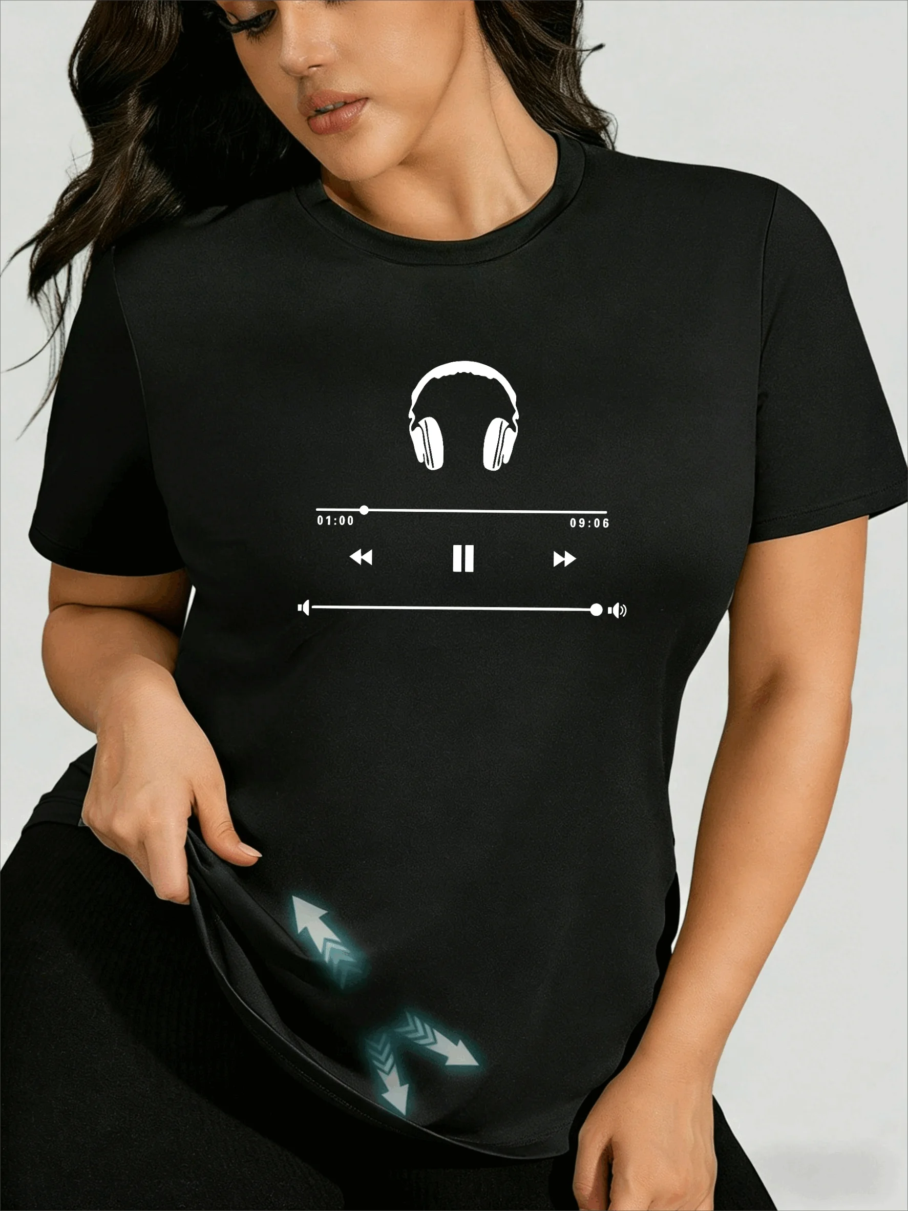 Plus-size T-shirt with minimalist player interface design in pure lust style, sexy top for curvy girls in sweet and spicy style
Plus-size T-shirt with minimalist player interface design in pure lust style, sexy top for curvy girls in sweet and spicy style