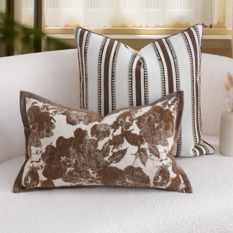 Caramel Edged Sofa Pillowcases Hotel Guestroom Wide Striped Square Pillows Antique Style Home Textile Cushion Covers
Caramel Edged Sofa Pillowcases Hotel Guestroom Wide Striped Square Pillows Antique Style Home Textile Cushion Covers