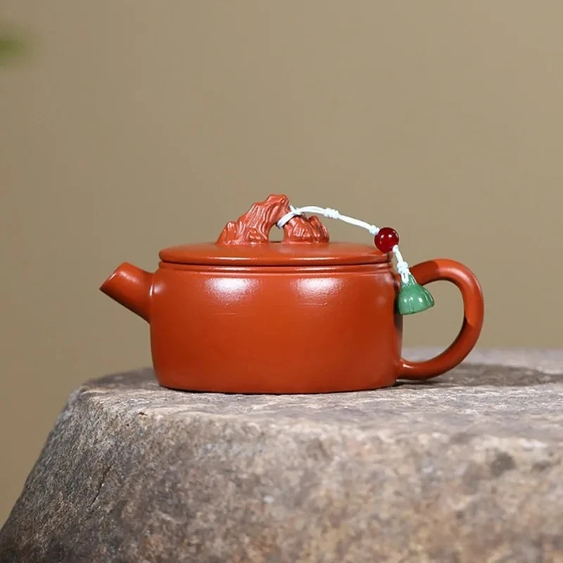 150ml Yixing Purple Clay Teapots Household Handmade Tea Pot Beauty Tea Infuser Kettle Chinese Raw Ore Zisha Tea Set Accessories
150ml Yixing Purple Clay Teapots Household Handmade Tea Pot Beauty Tea Infuser Kettle Chinese Raw Ore Zisha Tea Set Accessories