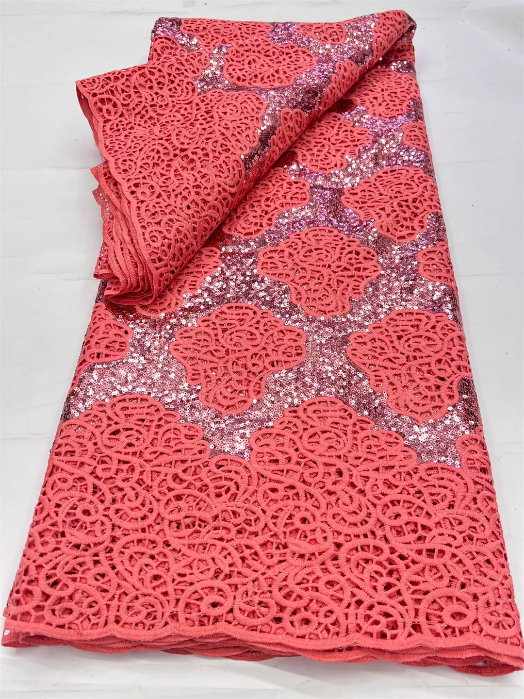 Multicolor Flower Embroidered Water Soluble Guipure Cord Lace Fabric Nigerian Material for Women Wedding Dress Sewing 5 Yards
Multicolor Flower Embroidered Water Soluble Guipure Cord Lace Fabric Nigerian Material for Women Wedding Dress Sewing 5 Yards