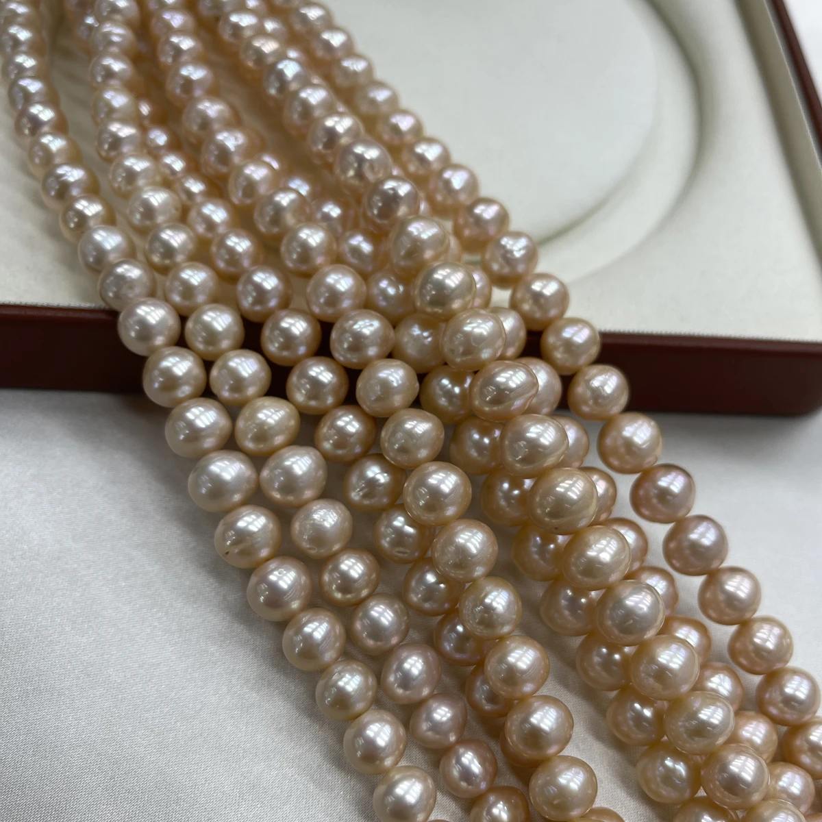 Nearround Pearl Natural Freshwater Pearl Isolation 9-11mm For Jewelry Making DIY Necklace Bracelet Earrings Accessory
Nearround Pearl Natural Freshwater Pearl Isolation 9-11mm For Jewelry Making DIY Necklace Bracelet Earrings Accessory