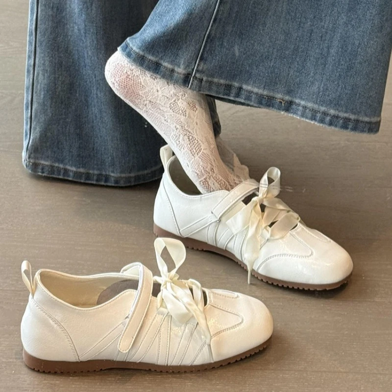 Ballet Mary Jane Sneakers Women Silver Bow Tie Round Toe Casual Flats Non-slip Soft Sole Walking Shoes Spring Summer 2026 New
Ballet Mary Jane Sneakers Women Silver Bow Tie Round Toe Casual Flats Non-slip Soft Sole Walking Shoes Spring Summer 2026 New