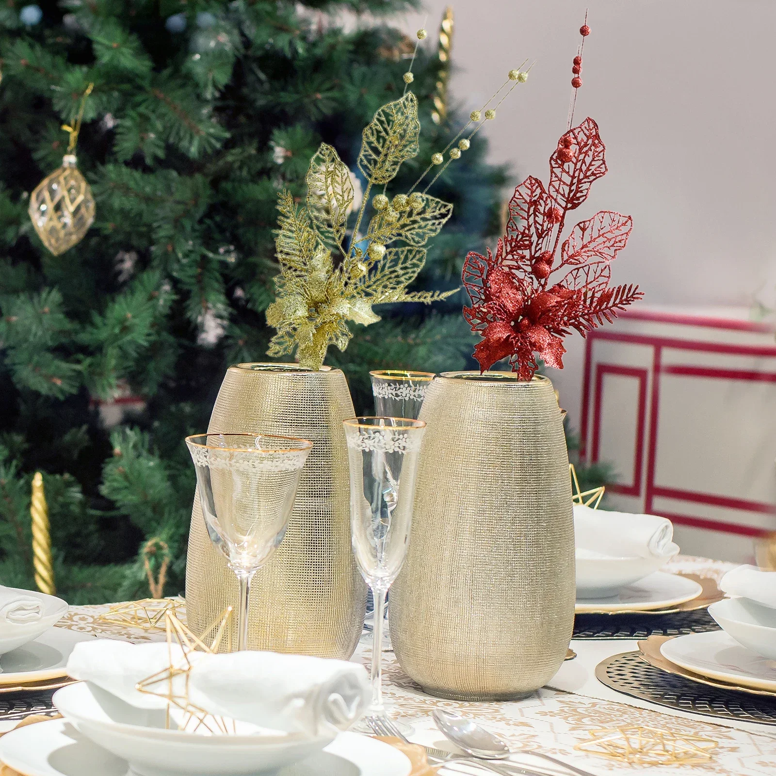Glitter Lily Branch Artificial Flower Branch Christmas Tree Decoration Leaves Berry Glitter New Year Xmas Fake Berries Branches
Glitter Lily Branch Artificial Flower Branch Christmas Tree Decoration Leaves Berry Glitter New Year Xmas Fake Berries Branches