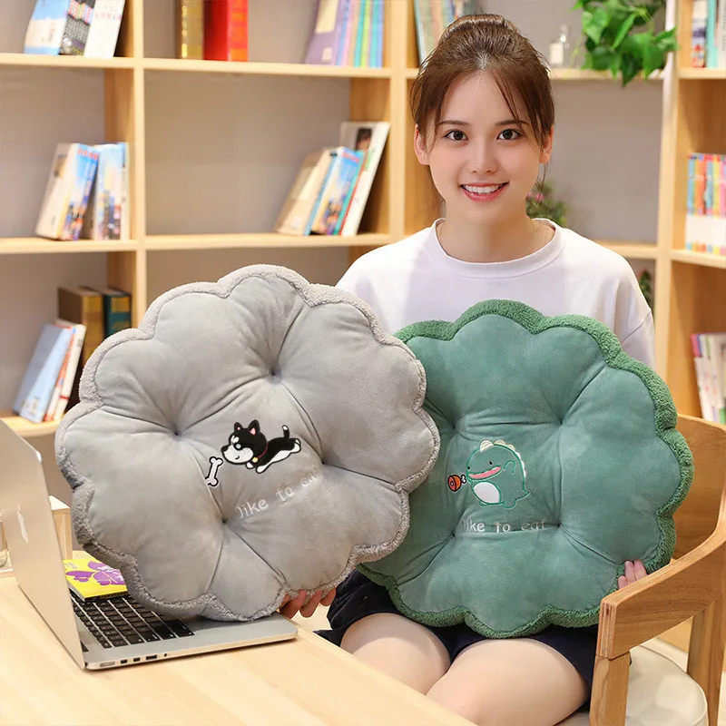40cm Soft Petal Cushion High-Quality Affordable Seat Pad for Beds and Sofas Washable Home Decor Cushion and Mattress Pad
40cm Soft Petal Cushion High-Quality Affordable Seat Pad for Beds and Sofas Washable Home Decor Cushion and Mattress Pad