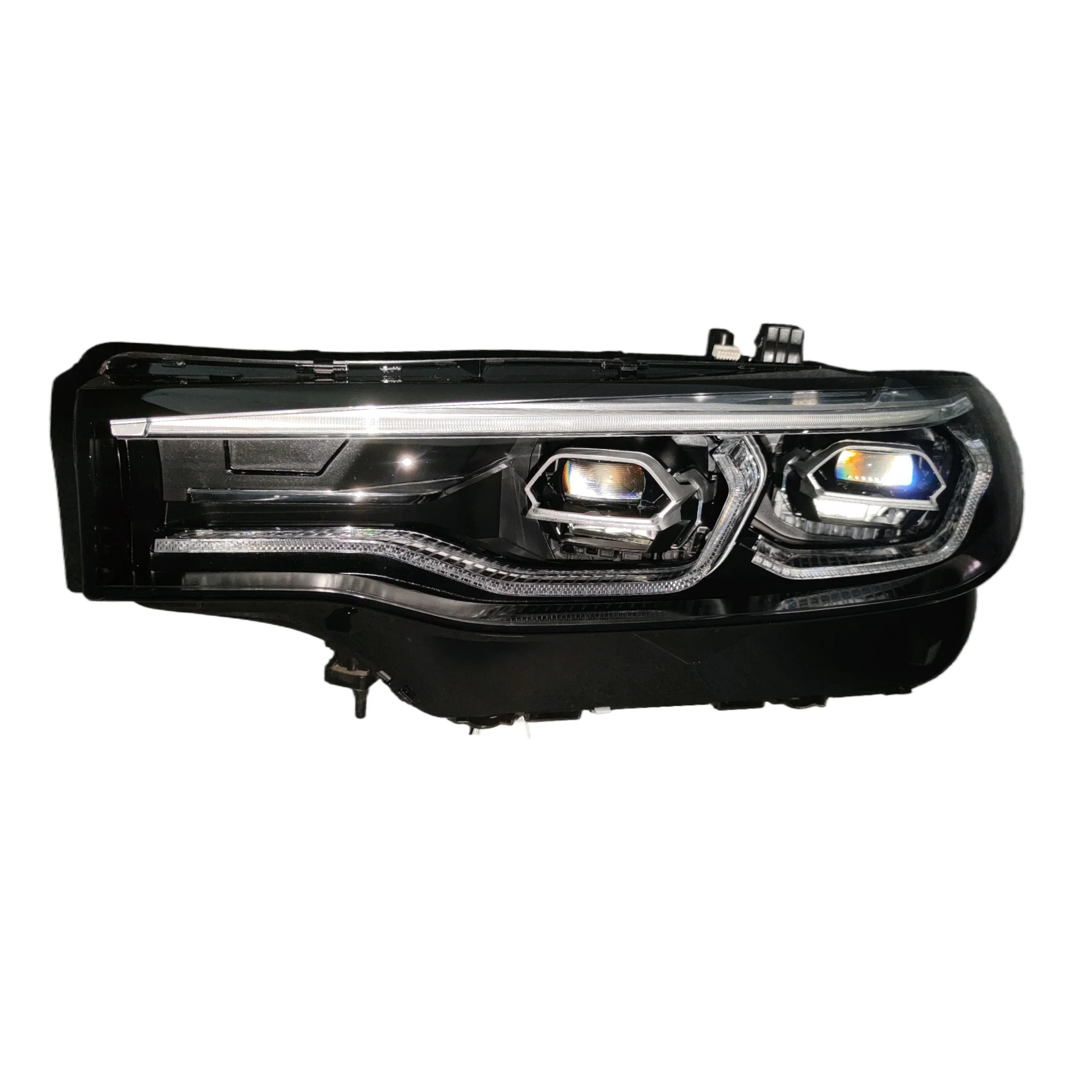 Suitable for BMW X7 American Version Automatic Lighting System LED Headlights G07
Suitable for BMW X7 American Version Automatic Lighting System LED Headlights G07