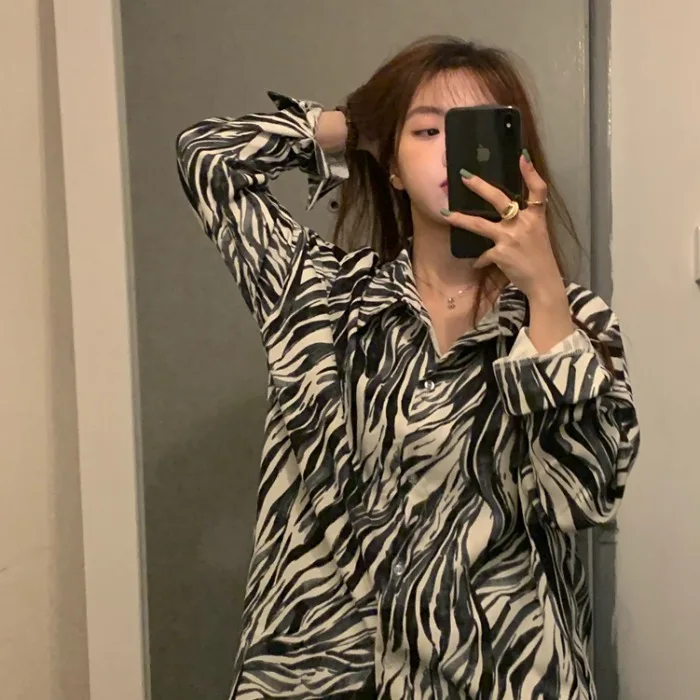 Loose Fit Tie Dye Shirt Women's Long Sleeve Spring Autumn New Style plus Size Fashionable Outerwear Layering Collar Button
Loose Fit Tie Dye Shirt Women's Long Sleeve Spring Autumn New Style plus Size Fashionable Outerwear Layering Collar Button