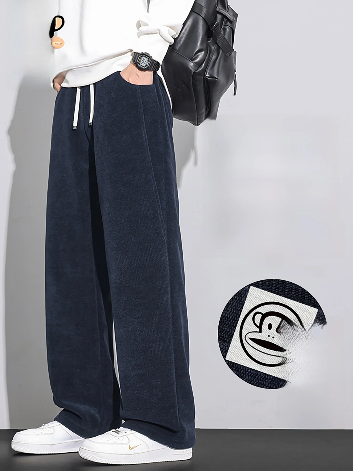 Зимние брюки PaulFrank с флисовой подкладкой, прямые повседневные брюки, удобные мужские брюки с широкими штанинами, универсальные американские брюки из полиэстера F...
Зимние брюки PaulFrank с флисовой подкладкой, прямые повседневные брюки, удобные мужские брюки с широкими штанинами, универсальные американские брюки из полиэстера F...