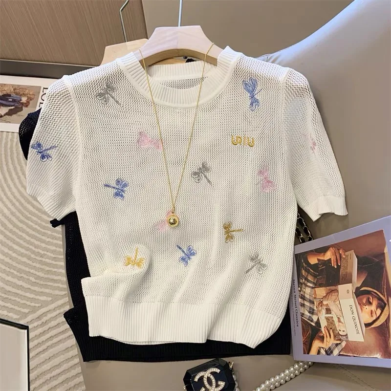 Butterfly Embroidered Ice Silk Knit Short Sleeve T-Shirt Women 2025 Summer New Chic Fashion O-neck Hollow Out Knitwear Tops Tees
Butterfly Embroidered Ice Silk Knit Short Sleeve T-Shirt Women 2025 Summer New Chic Fashion O-neck Hollow Out Knitwear Tops Tees