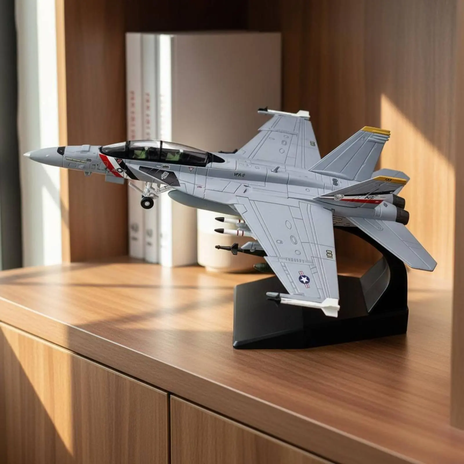 Коллекционная модель военно-морского истребителя Super Wasp, масштаб 1:100, высокодетализированная
Коллекционная модель военно-морского истребителя Super Wasp, масштаб 1:100, высокодетализированная