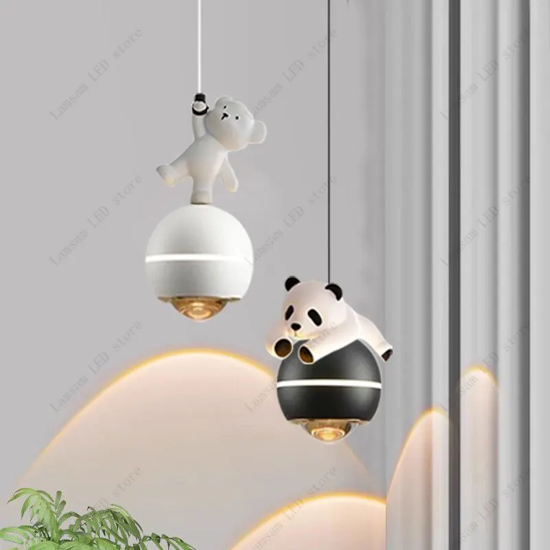 Светодиодный подвесной светильник LED Panda/Bear-on-Ball с сенсорным управлением, креативное освещение в виде животных для столовой, коридора, бара, балкона
Светодиодный подвесной светильник LED Panda/Bear-on-Ball с сенсорным управлением, креативное освещение в виде животных для столовой, коридора, бара, балкона