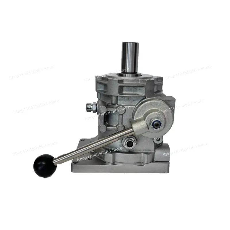 The mechanical clutch 30300 is suitable for Group 2 or Group 3 pumps
The mechanical clutch 30300 is suitable for Group 2 or Group 3 pumps