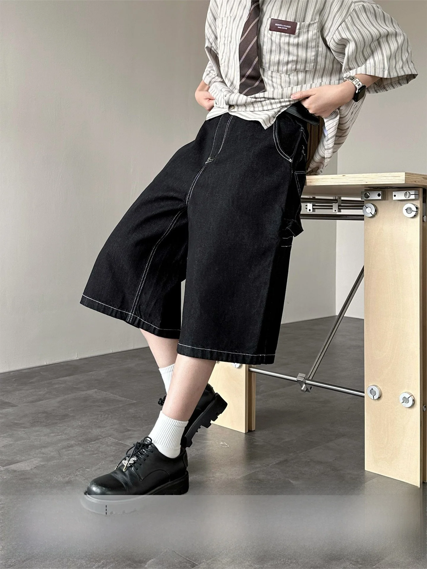 Ja1 Never Stay up Late American Original Jeans Seven-Foot Pants Men Women Summer Versatile Straight Leg Denim Shorts
Ja1 Never Stay up Late American Original Jeans Seven-Foot Pants Men Women Summer Versatile Straight Leg Denim Shorts