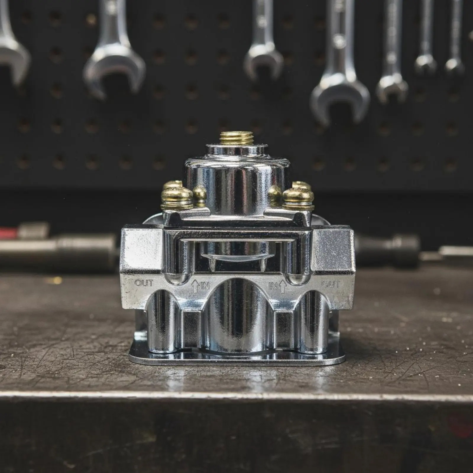 Carburetor Fuel Pressure Regulator Zinc Alloy Carburetor Fuel Valve Car Part Long-Lasting Easy to Install for Garage
Carburetor Fuel Pressure Regulator Zinc Alloy Carburetor Fuel Valve Car Part Long-Lasting Easy to Install for Garage