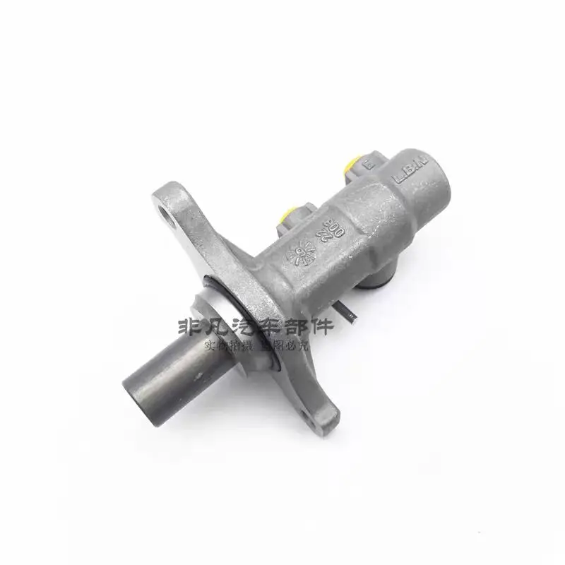 Brake Master Cylinder for Chery E3 / Cowin E3 (New & Old Models) - Tandem Brake Master Pump with Booster
Brake Master Cylinder for Chery E3 / Cowin E3 (New & Old Models) - Tandem Brake Master Pump with Booster
