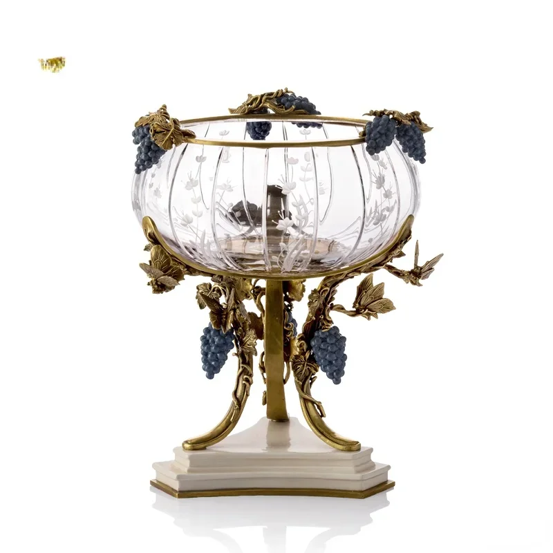 French Luxury Crystal Glass Inlaid Copper Fruit Plate Craft Carving Glucose Fruit Plate Decoration Ornaments
French Luxury Crystal Glass Inlaid Copper Fruit Plate Craft Carving Glucose Fruit Plate Decoration Ornaments