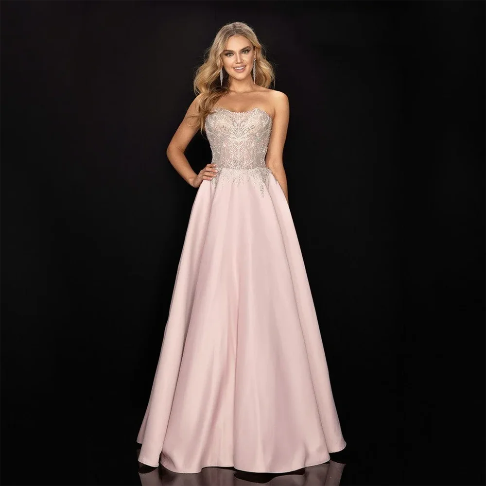 Luxury Crystal Prom Gowns Sexy Strapless Sleeveless Backless Evening Dresses Customized Ruffle A-line Sweep Train Party Dress
Luxury Crystal Prom Gowns Sexy Strapless Sleeveless Backless Evening Dresses Customized Ruffle A-line Sweep Train Party Dress