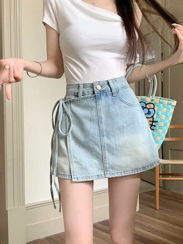 Retro High Waist Slimming Denim Skirt Women's Summer New Belt Design Anti-Light Tight A-Line Short Skirt Pants
Retro High Waist Slimming Denim Skirt Women's Summer New Belt Design Anti-Light Tight A-Line Short Skirt Pants
