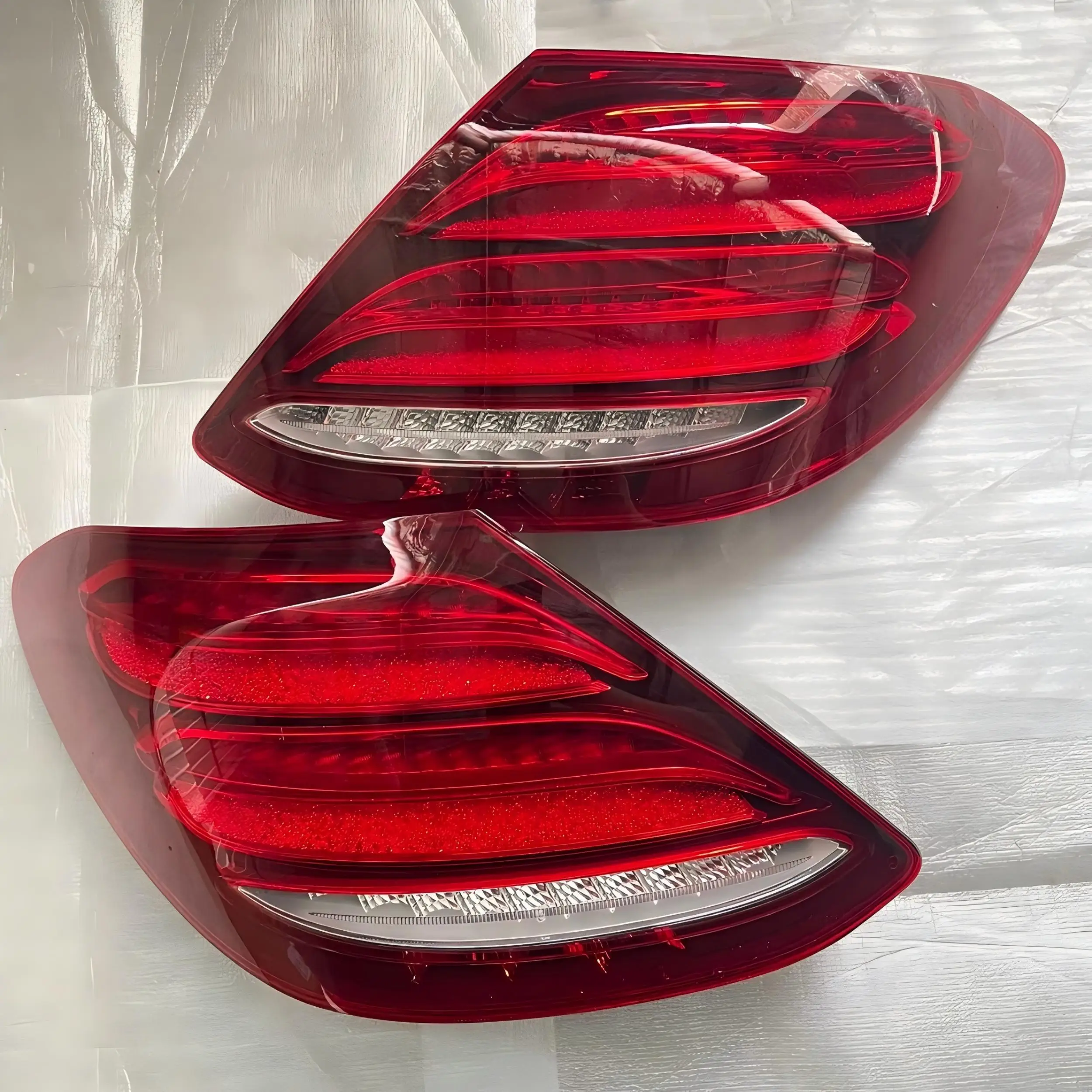 Fit For Mercedes-Benz E Taillight 2016-2020 Mercedes-Benz W213 Stoplight Assembly EU Version TailLamp Turn Lights Plug and Play
Fit For Mercedes-Benz E Taillight 2016-2020 Mercedes-Benz W213 Stoplight Assembly EU Version TailLamp Turn Lights Plug and Play