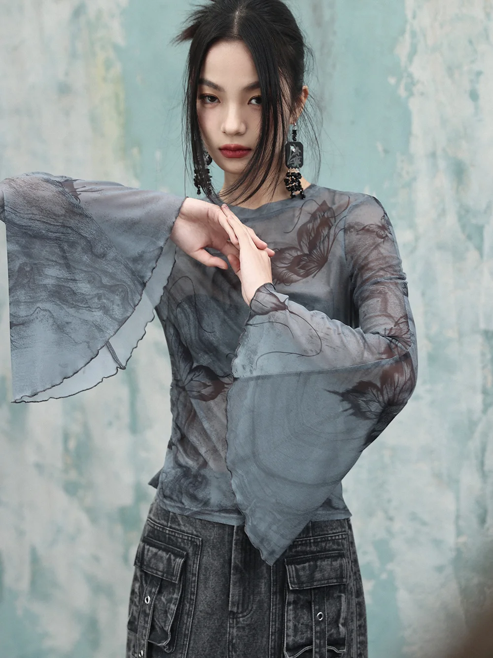 Lightweight Me Print T-irt Women's Summer Casual Sle Svel round Ne Top Thin Fabric Long Sve
Lightweight Me Print T-irt Women's Summer Casual Sle Svel round Ne Top Thin Fabric Long Sve