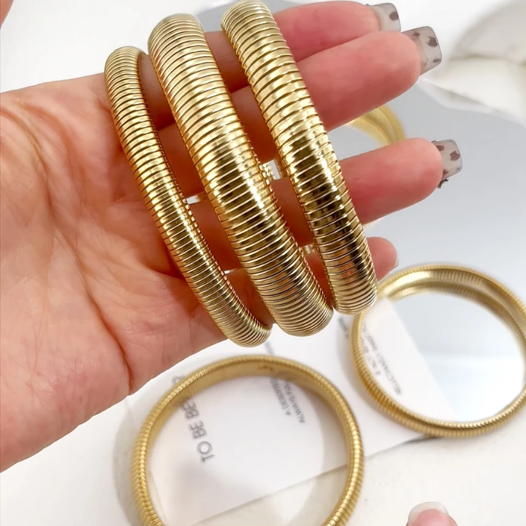Elastic Stainless Steel Bangle Flex Snake Chain Cuff Bracelet Gold Plated Thick Wide Bracelet Wristband Trend Jewelry Women Gift
Elastic Stainless Steel Bangle Flex Snake Chain Cuff Bracelet Gold Plated Thick Wide Bracelet Wristband Trend Jewelry Women Gift