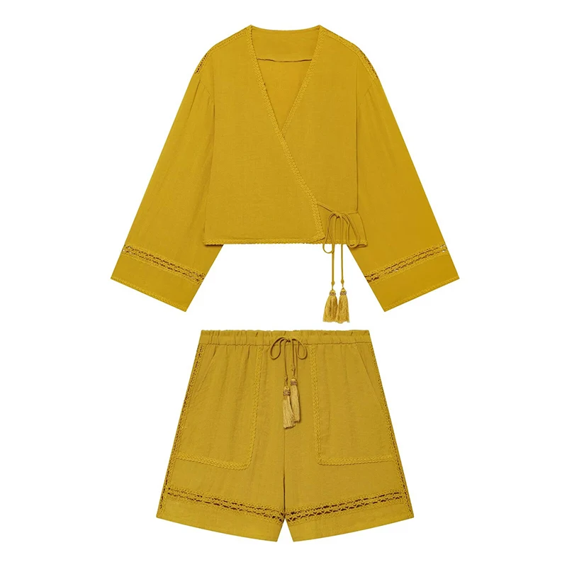 Women's Shorts Sets 2 Piece Set Fashion Hollow Out Coats Women Elastic Waist Lace-up Casual Shorts Two Piece Sets Women Outfits
Women's Shorts Sets 2 Piece Set Fashion Hollow Out Coats Women Elastic Waist Lace-up Casual Shorts Two Piece Sets Women Outfits