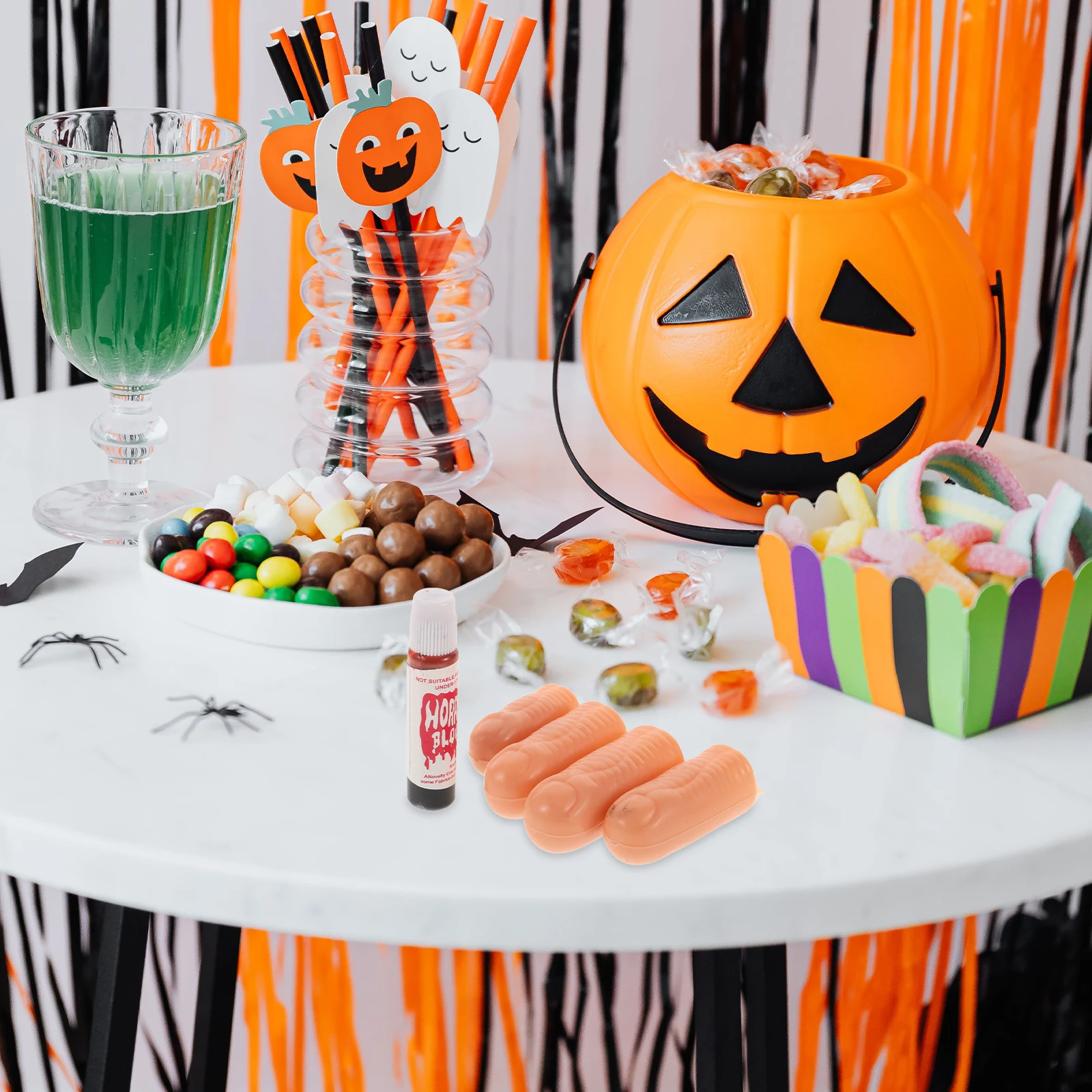 4pcs Halloween Fake Blood Kit Realistic Scary Props Cosplay Stage Shows Party Supplies Bloody Finger Prank Artificial
4pcs Halloween Fake Blood Kit Realistic Scary Props Cosplay Stage Shows Party Supplies Bloody Finger Prank Artificial