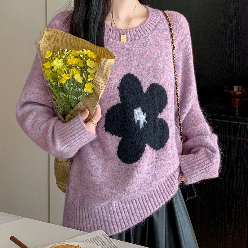 Korean Style Round Neck Pullover Women Sweet Flower Color-blocking Sweater Female Fall Winter Raglan Sleeve Knitted Tops 2025
Korean Style Round Neck Pullover Women Sweet Flower Color-blocking Sweater Female Fall Winter Raglan Sleeve Knitted Tops 2025