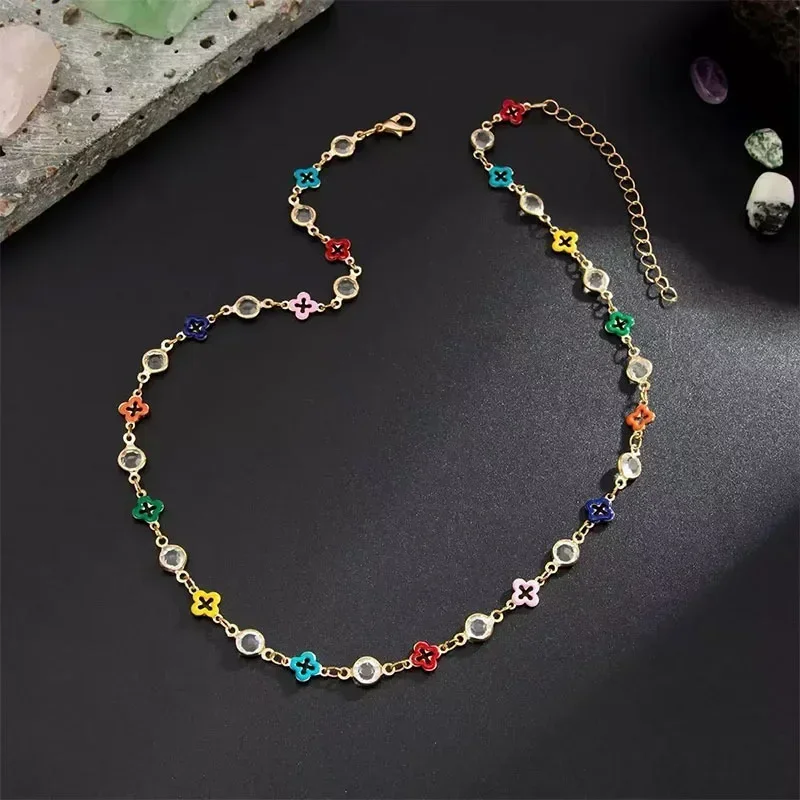 Necklace for women, high-end fashion, mixed color, small flower necklace, niche, personalized design, accessory
Necklace for women, high-end fashion, mixed color, small flower necklace, niche, personalized design, accessory