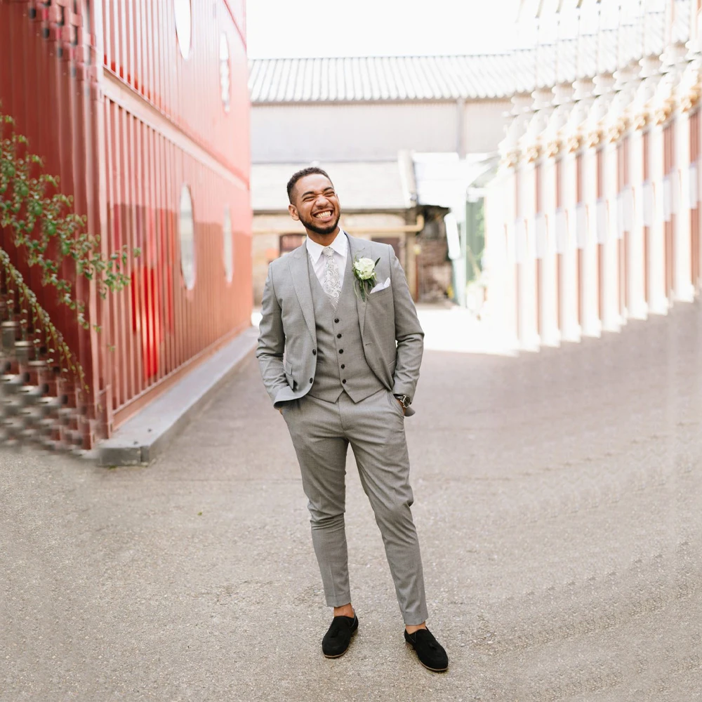 Men 3pcs Slim Tailored Dress Wedding Groomsmen Party Set Stage Costume Men's Evening Outfit Elegant Mens Suit Jackets Mems Suits
Men 3pcs Slim Tailored Dress Wedding Groomsmen Party Set Stage Costume Men's Evening Outfit Elegant Mens Suit Jackets Mems Suits