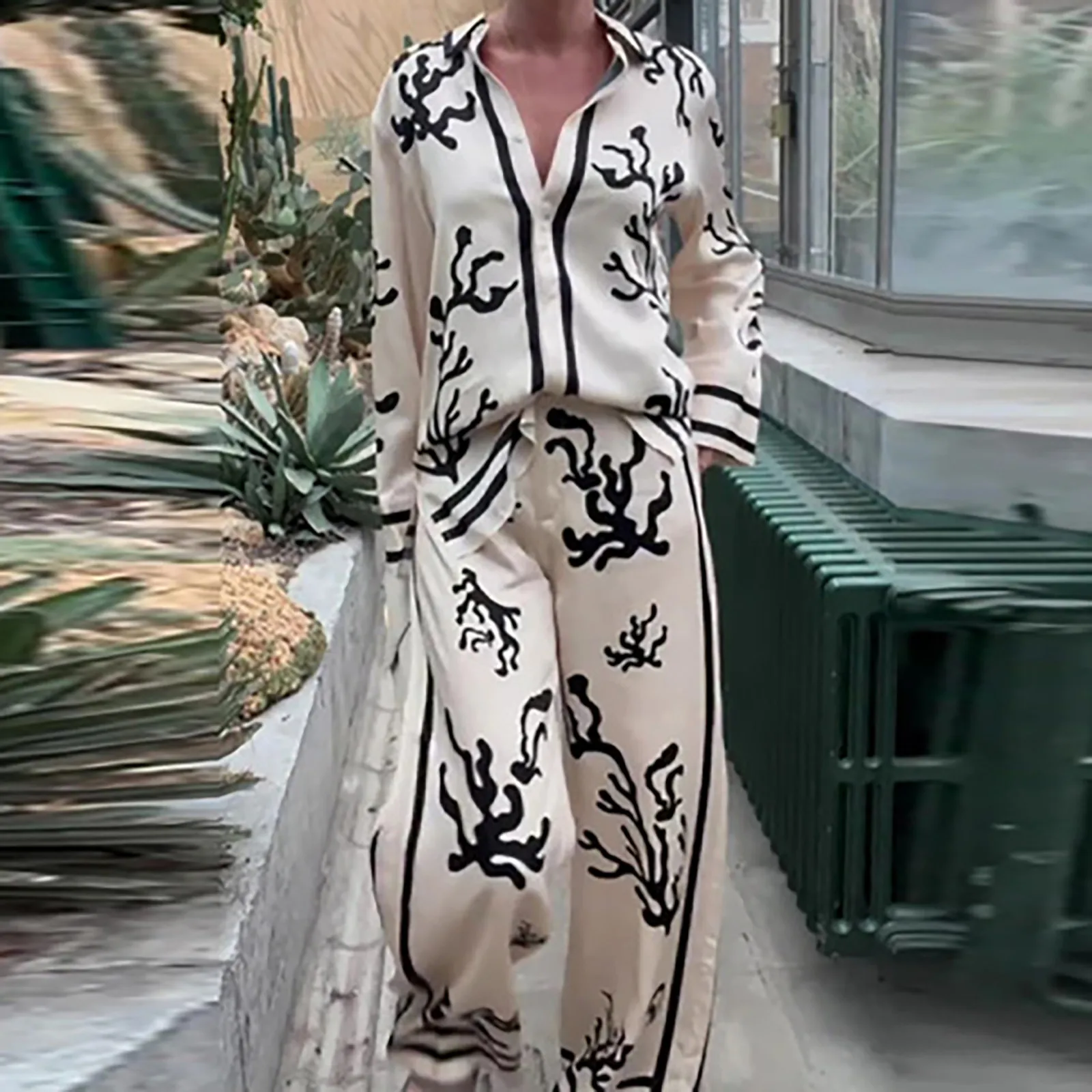 New Fashion Printed Long Pant Set Women Loose Casual Lapel Long Sleeve Blouse Wide Leg Trousers 2024 Spring Summer Soft Female S
New Fashion Printed Long Pant Set Women Loose Casual Lapel Long Sleeve Blouse Wide Leg Trousers 2024 Spring Summer Soft Female S