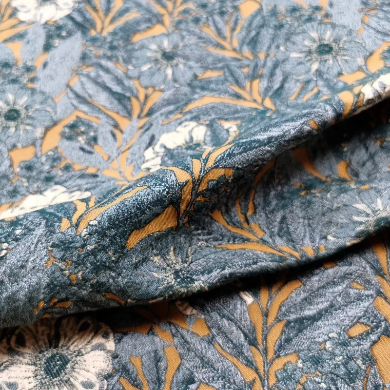 Luxury Brand Relief Threedimensional Jacquard Fabric Suit Crisp Trench Coat Highend Custom Clothing Antiwrinkle Cloth Needlework
Luxury Brand Relief Threedimensional Jacquard Fabric Suit Crisp Trench Coat Highend Custom Clothing Antiwrinkle Cloth Needlework