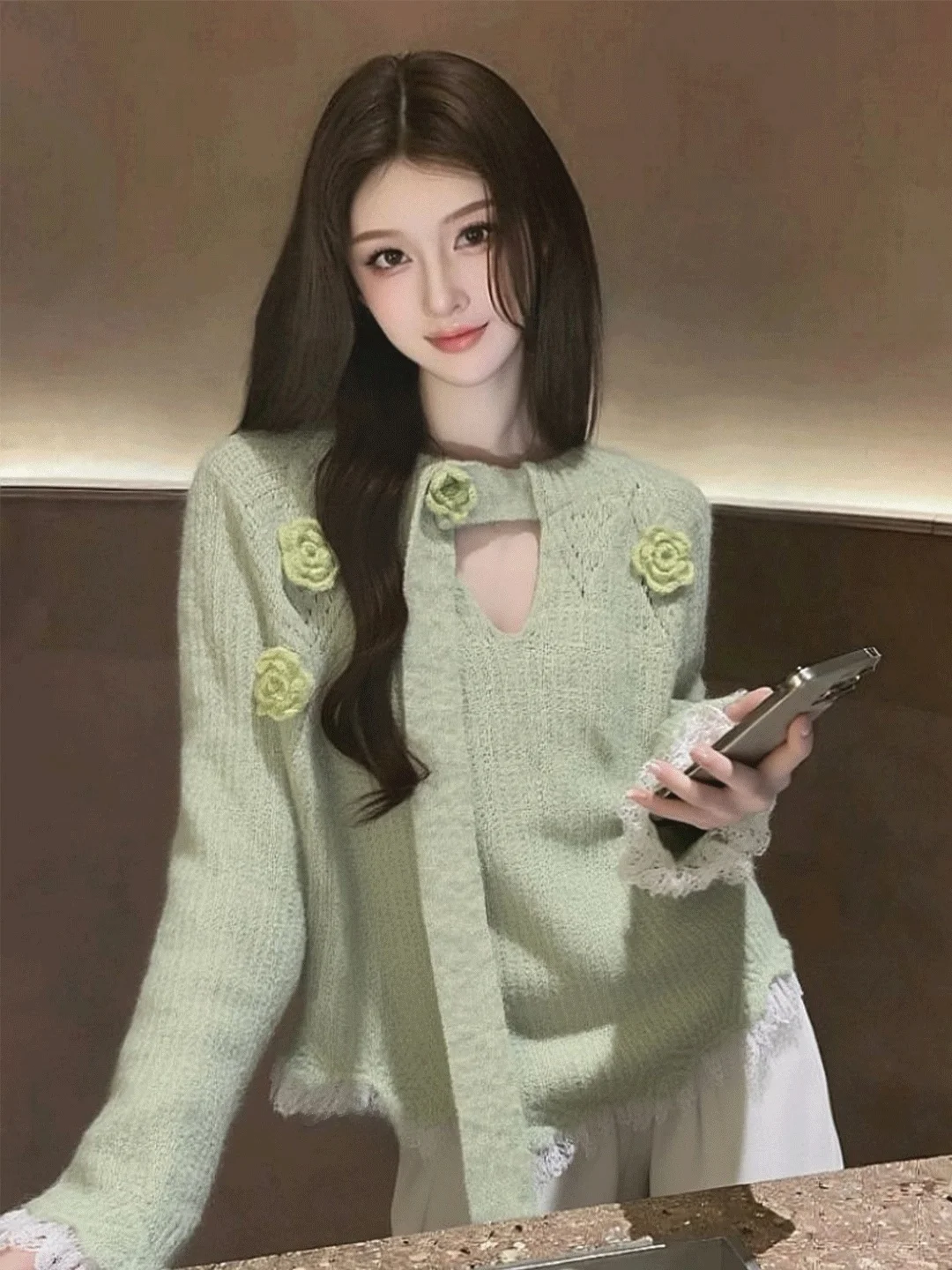 Green Flower Hollow out Knitted Sweater Women's Autumn Winter New Style Korean Lazy Lace Splicing Simple Slimming Knitted Top
Green Flower Hollow out Knitted Sweater Women's Autumn Winter New Style Korean Lazy Lace Splicing Simple Slimming Knitted Top