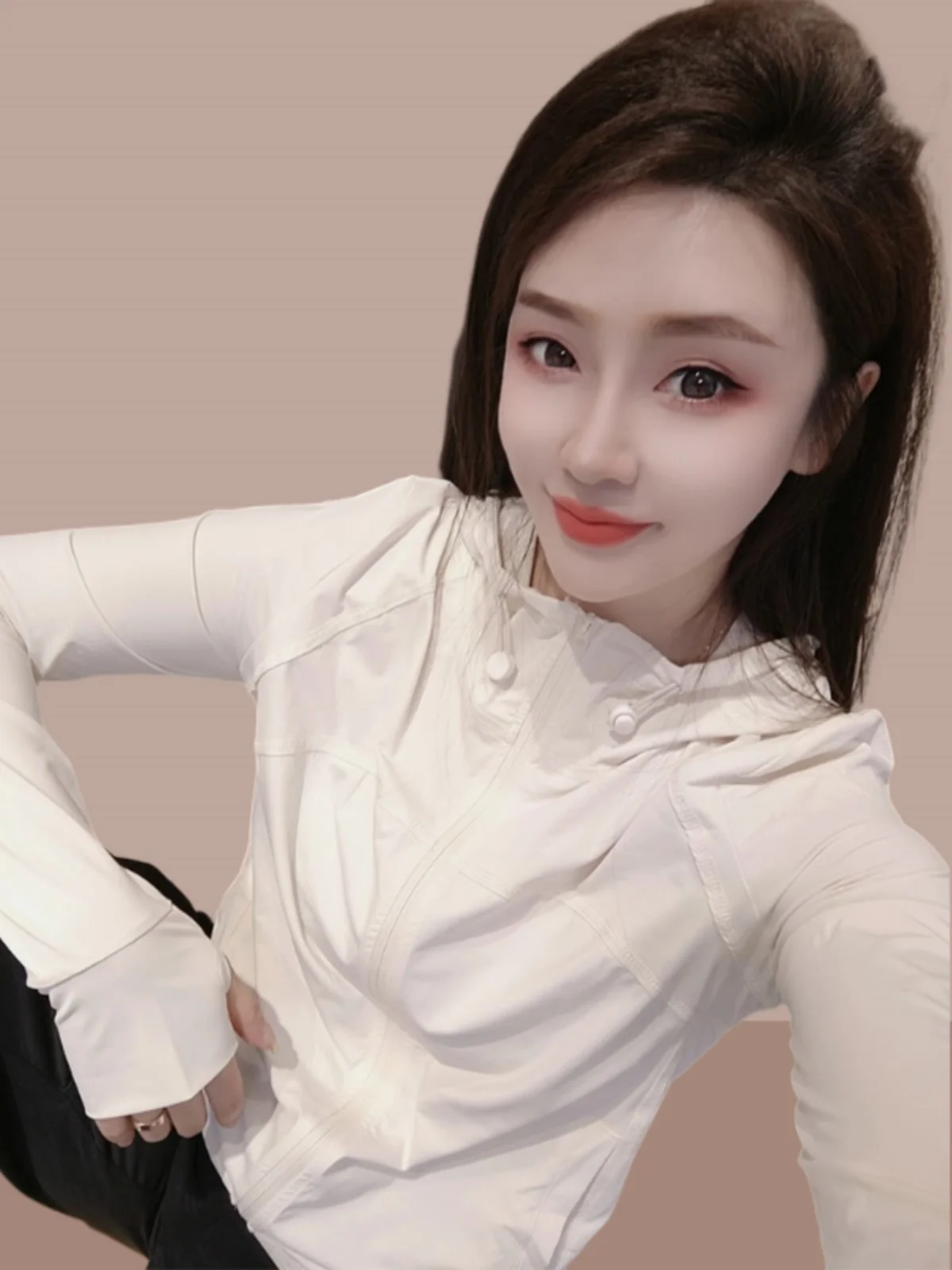 Casual Ice Silk Long Sleeve Sun Protection Clothing Women's Fashion Slim Fit Versatile Thin Outerwear Summer New Style
Casual Ice Silk Long Sleeve Sun Protection Clothing Women's Fashion Slim Fit Versatile Thin Outerwear Summer New Style
