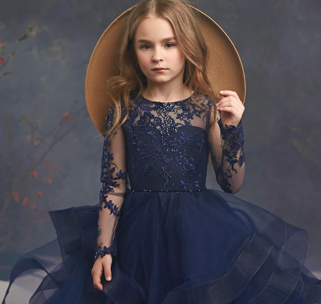 Customized Flower Girl Dress For Wedding Navy Blue Tulle Applique Puffy Ruffles Kids Birthday Party First Communion Ball Gowns
Customized Flower Girl Dress For Wedding Navy Blue Tulle Applique Puffy Ruffles Kids Birthday Party First Communion Ball Gowns
