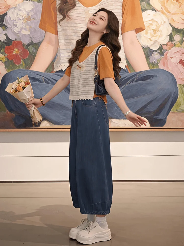 Casual Breathable Women's Fashion Set Gentle Loose Atmosphere Simple Summer New Arrival High Waist T-Shirt And Shorts Suit
Casual Breathable Women's Fashion Set Gentle Loose Atmosphere Simple Summer New Arrival High Waist T-Shirt And Shorts Suit