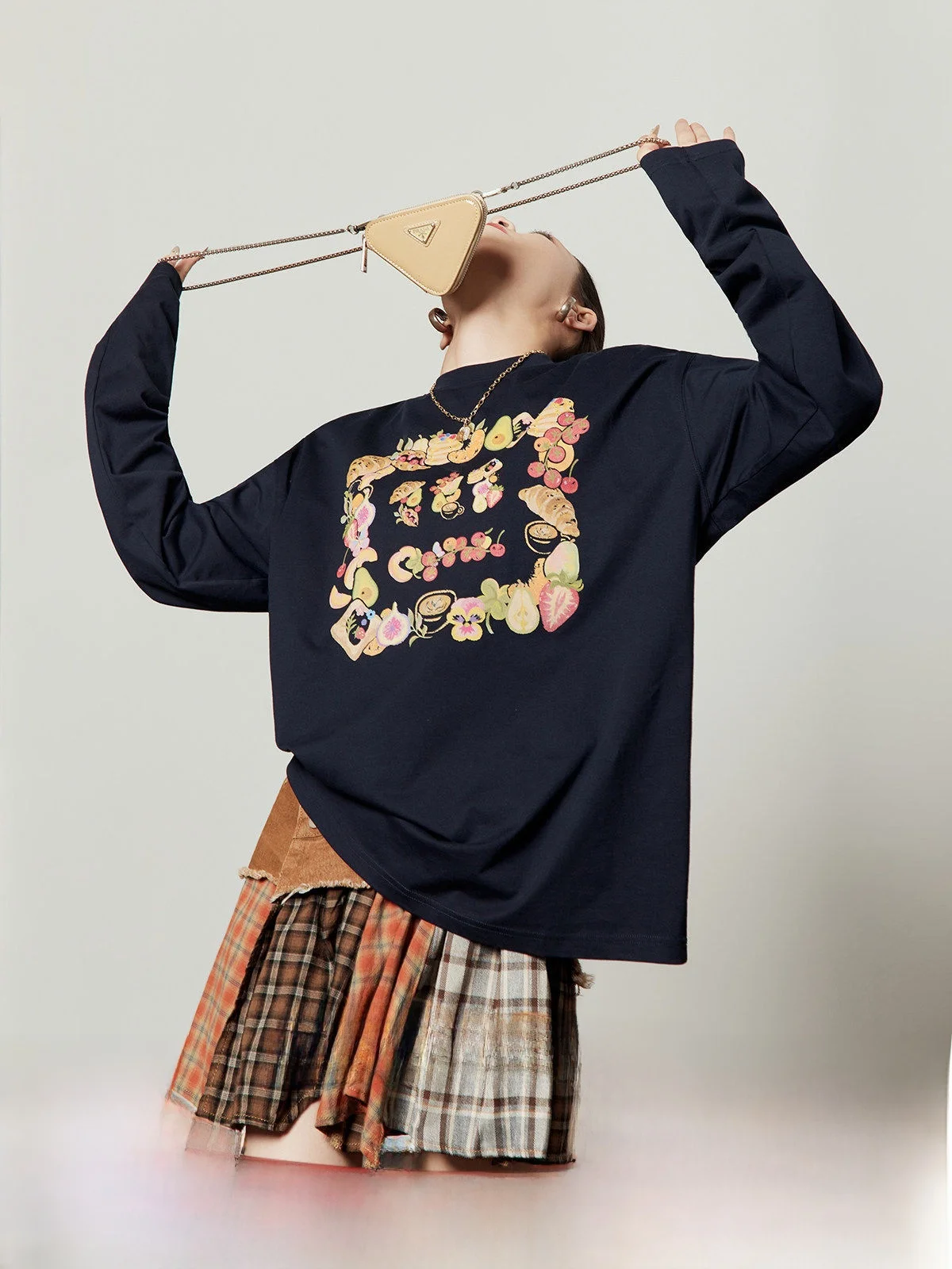 Loose Fit Women's Navy Blue T-Shirt Fruit Toast Lazy Style Spring 2026 New Arrival Versatile Top by Zhou Li Wu
Loose Fit Women's Navy Blue T-Shirt Fruit Toast Lazy Style Spring 2026 New Arrival Versatile Top by Zhou Li Wu