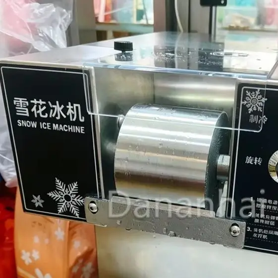 Full Automatic Snowflake Ice Maker for Commercial And Household Use Milk Creamy Fine Ice for Tea Shops And Shaved Ice
Full Automatic Snowflake Ice Maker for Commercial And Household Use Milk Creamy Fine Ice for Tea Shops And Shaved Ice