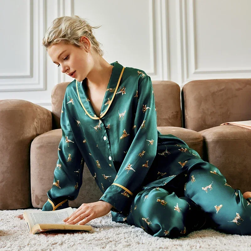 19momme 100% Mulberry Silk Cat Print Women Nightwear Pajama Set Spring Long Sleeve Trousers Button Down Pajamas Casual Homewear
19momme 100% Mulberry Silk Cat Print Women Nightwear Pajama Set Spring Long Sleeve Trousers Button Down Pajamas Casual Homewear