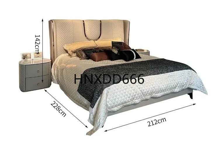 Italian Light Luxury Leather Bed Modern Minimalist Master Bedroom Villa Bedroom High Backrest Luxury Bed
Italian Light Luxury Leather Bed Modern Minimalist Master Bedroom Villa Bedroom High Backrest Luxury Bed