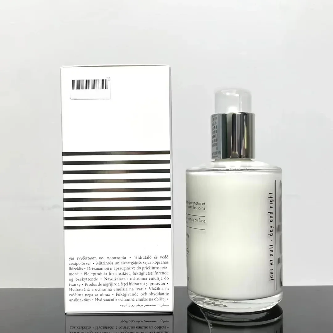 An all-purpose emulsion for soothing, moisturizing, hydrating, repairing and anti-wrinkle 125ML
An all-purpose emulsion for soothing, moisturizing, hydrating, repairing and anti-wrinkle 125ML