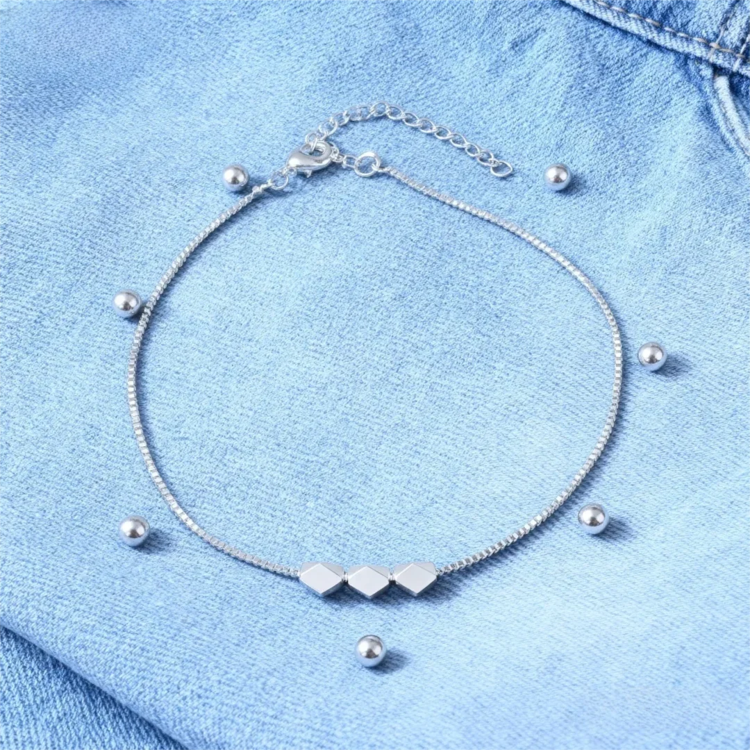 925 sterling Silver geometry Hexagon box Chain Bracelets for Women Fashion Party Wedding Accessories Jewelry Christmas Gifts
925 sterling Silver geometry Hexagon box Chain Bracelets for Women Fashion Party Wedding Accessories Jewelry Christmas Gifts