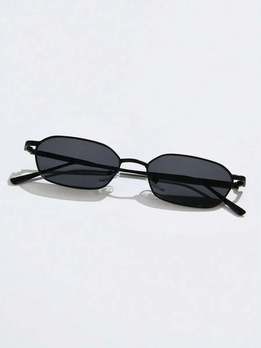 Unisex Metal Asymmetrical Polygon Small Frame Retro Sunglasses For Daily Wear Beach Outdoor Street Style
Unisex Metal Asymmetrical Polygon Small Frame Retro Sunglasses For Daily Wear Beach Outdoor Street Style