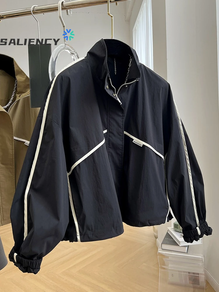 SALIENCY Black Jacket Unisex Windbreaker Sports Coat Men Women Loose Track Activewear Long Sleeve Top Y2k Outerwears
SALIENCY Black Jacket Unisex Windbreaker Sports Coat Men Women Loose Track Activewear Long Sleeve Top Y2k Outerwears