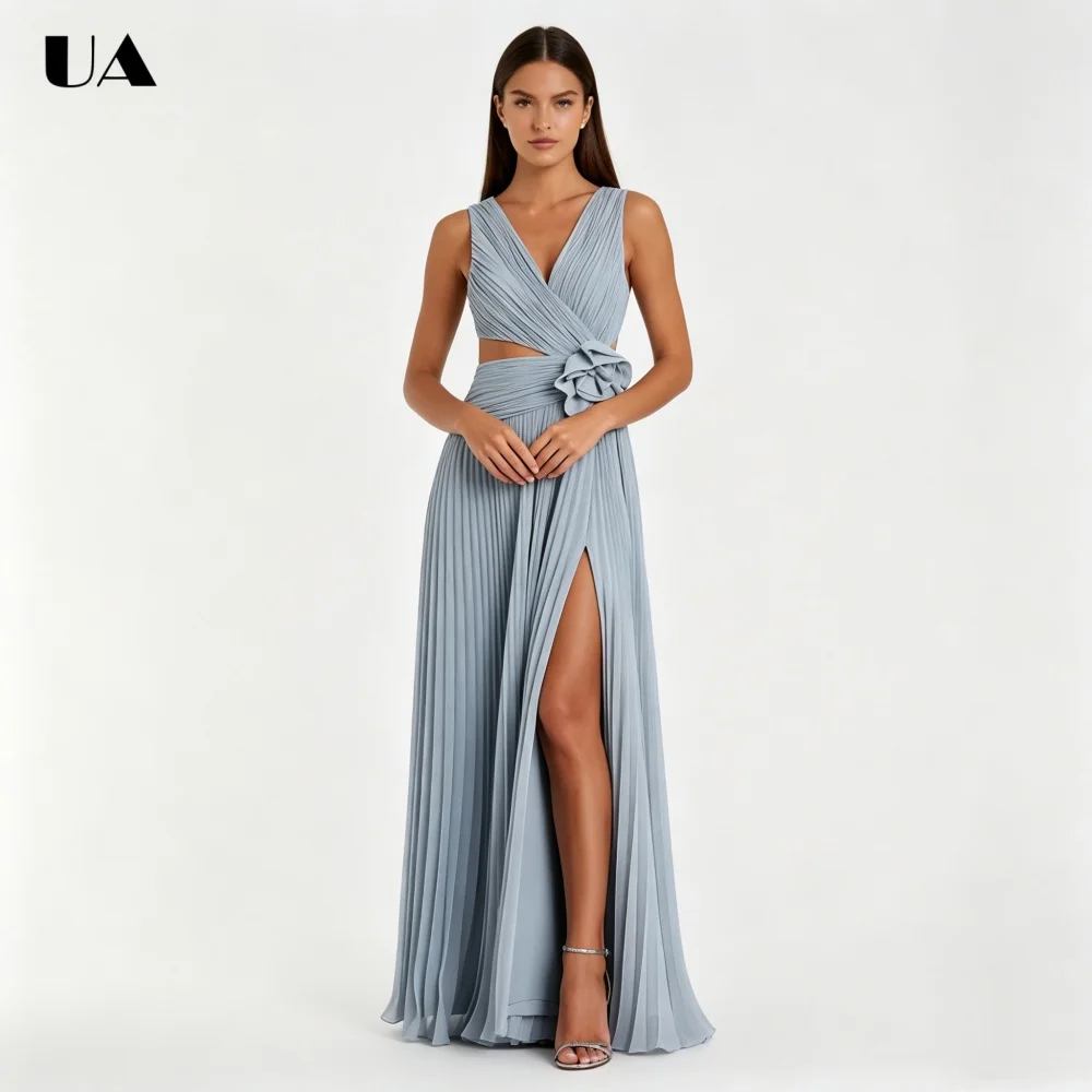 ULBYANRY Customized Chiffon V-neck 3D Flower Prom Dresses for Women, Sexy Cutout Evening Dress, Fashionable Sleeveless Ball Gown
ULBYANRY Customized Chiffon V-neck 3D Flower Prom Dresses for Women, Sexy Cutout Evening Dress, Fashionable Sleeveless Ball Gown