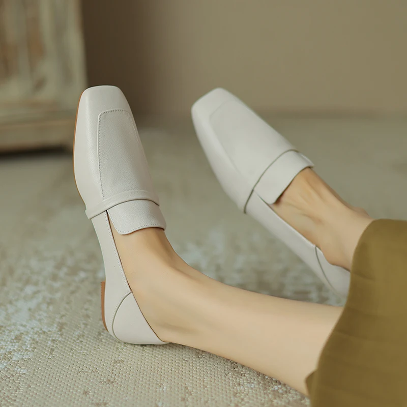 Cow Leather Square Toe Women Flats Casual Loafers Women Shoe Without Heel 2026 New Spring Autumn Mules Woman Simple White Shoes
Cow Leather Square Toe Women Flats Casual Loafers Women Shoe Without Heel 2026 New Spring Autumn Mules Woman Simple White Shoes